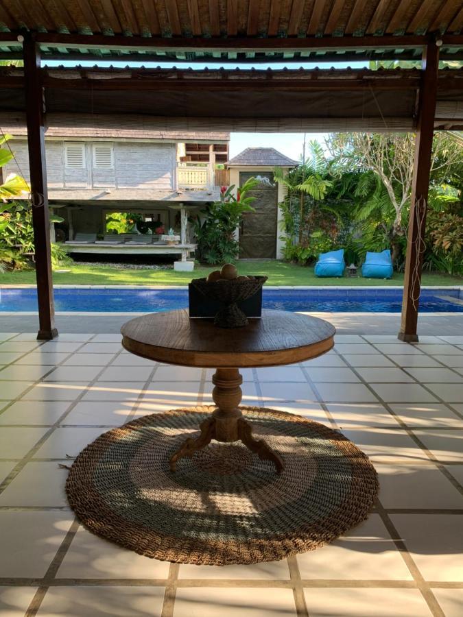 Desa Naga Villa Canggu  Exterior photo