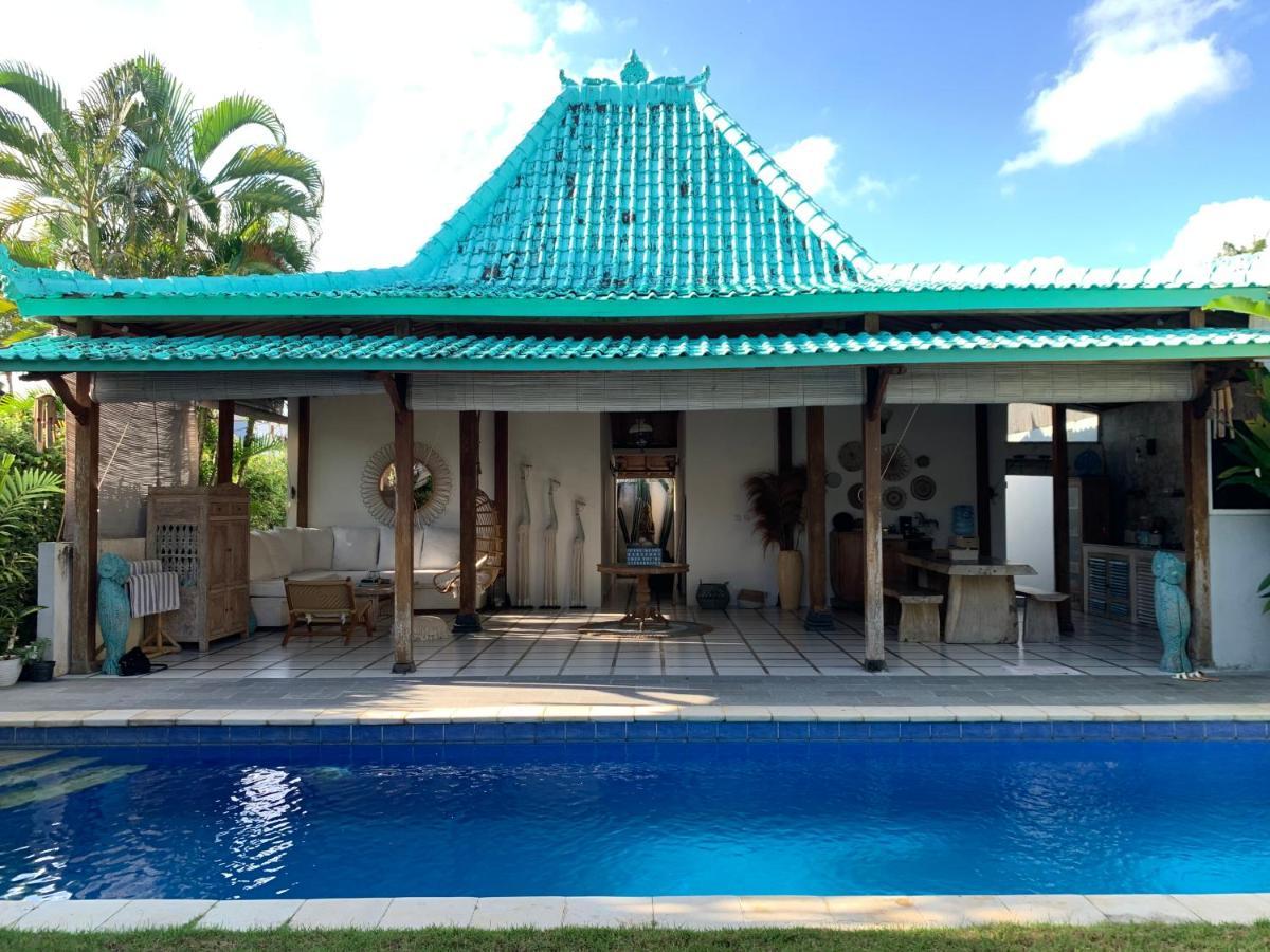 Desa Naga Villa Canggu  Exterior photo